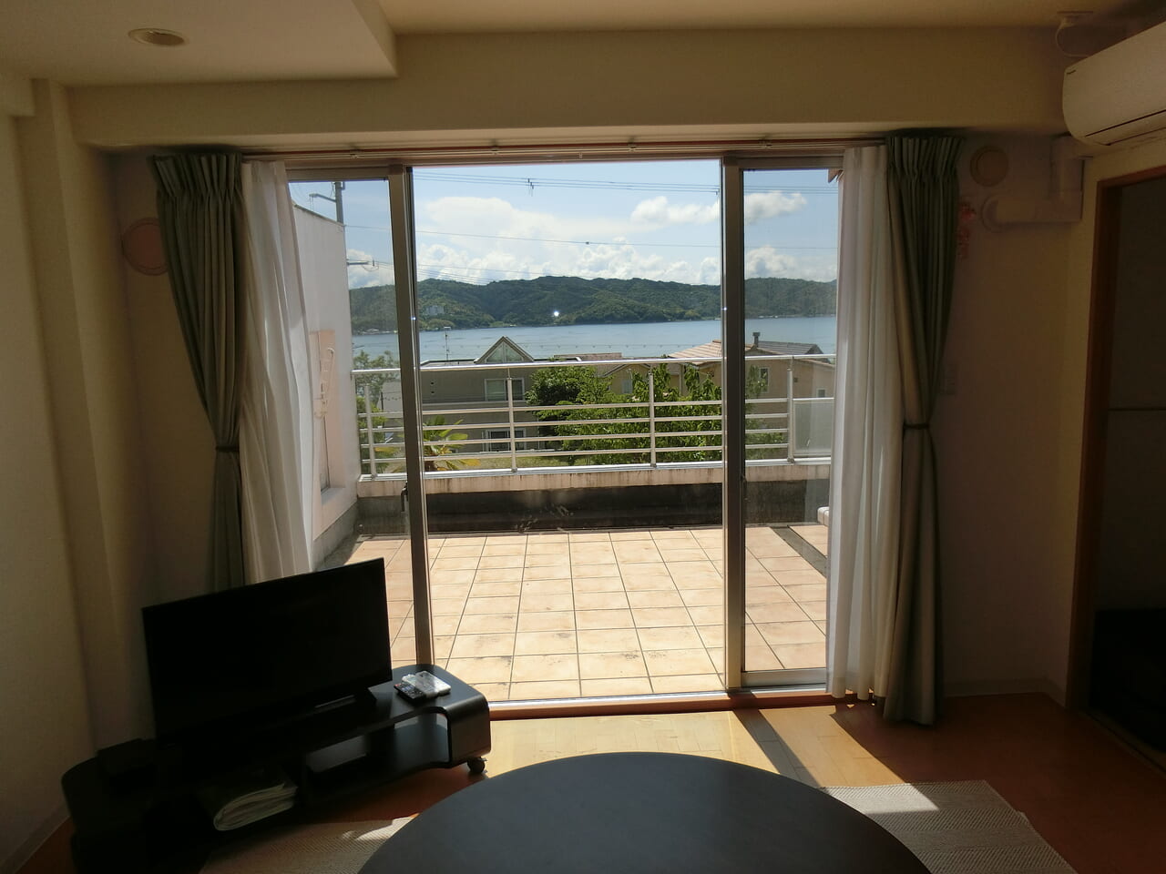 10号館204 号室